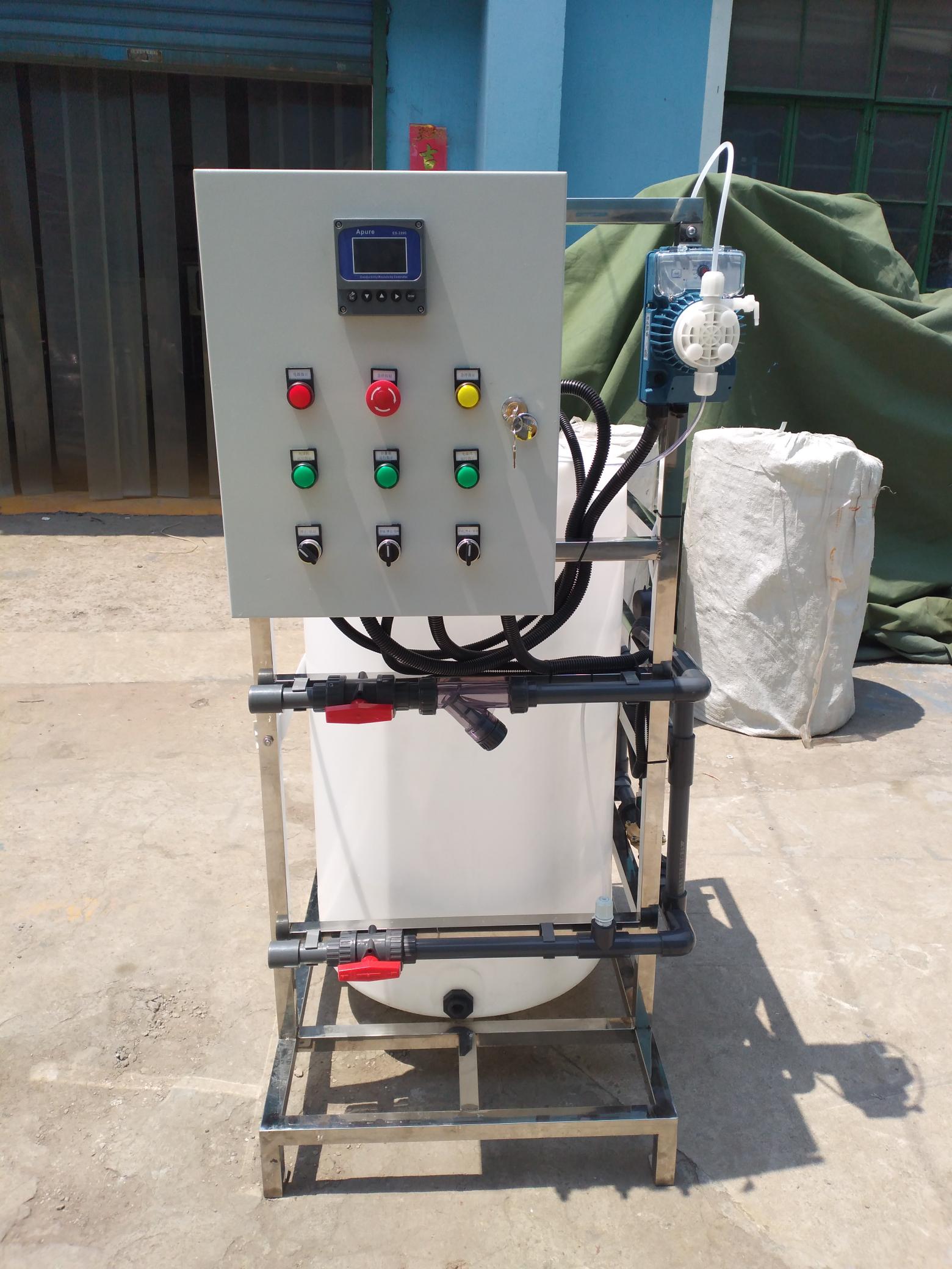 加藥裝置，污水處理裝置